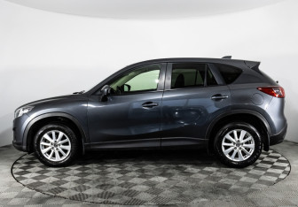 Подержанный автомобиль Mazda CX-5 2013 года (8 фото)