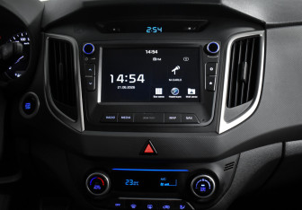 Подержанный автомобиль Hyundai Creta 2017 года (16 фото)