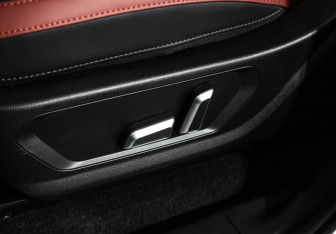 Подержанный автомобиль Haval H3 2024 года (18 фото)