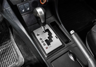 Подержанный автомобиль Mazda 3 Sedan 2006 года (11 фото)