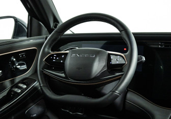 Подержанный автомобиль Exeed VX 2024 года (25 фото)