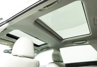 Подержанный автомобиль Toyota Venza 2010 года (15 фото)