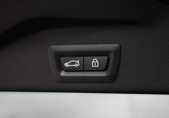 Подержанный автомобиль BMW X5 2020 года (39 фото)