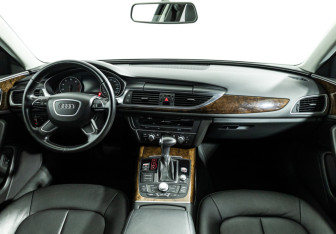 Подержанный автомобиль Audi A6 Sedan 2014 года (13 фото)