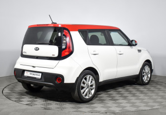 Подержанный автомобиль Kia Soul 2019 года (5 фото)