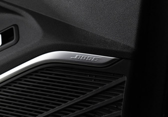 Подержанный автомобиль Geely Monjaro 2023 года (23 фото)