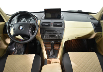 Подержанный автомобиль BMW X3 2004 года (11 фото)