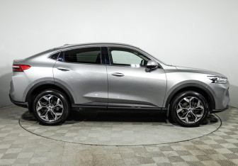 Подержанный автомобиль Haval F7x 2022 года (4 фото)