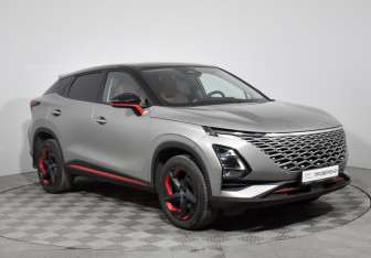 Подержанный автомобиль Omoda C5 2023 года (3 фото)