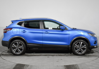 Подержанный автомобиль Nissan Qashqai 2020 года (4 фото)