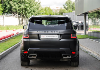 Подержанный автомобиль Land Rover Range Rover Sport 2019 года (7 фото)