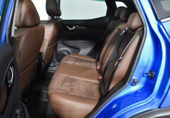 Подержанный автомобиль Nissan Qashqai 2020 года (11 фото)