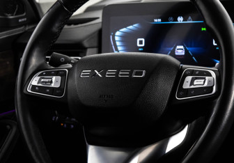 Подержанный автомобиль Exeed VX 2022 года (12 фото)