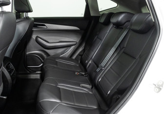 Подержанный автомобиль Haval F7 2022 года (10 фото)