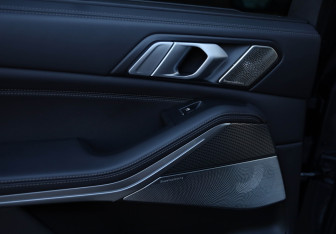 Подержанный автомобиль BMW X5 2019 года (30 фото)