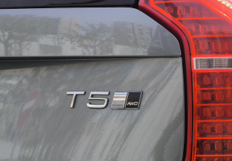 Подержанный автомобиль Volvo XC90 2018 года (9 фото)