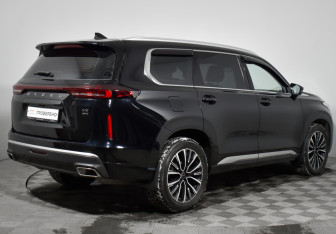 Подержанный автомобиль Exeed VX 2023 года (5 фото)