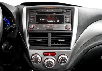 Подержанный автомобиль Subaru Forester Suv 2008 года (16 фото)