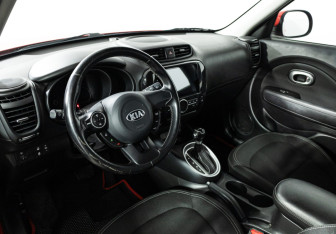 Подержанный автомобиль Kia Soul 2019 года (11 фото)