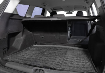 Подержанный автомобиль Ford Kuga 2017 года (24 фото)