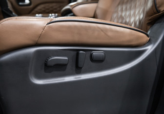 Подержанный автомобиль Infiniti QX80 2021 года (29 фото)