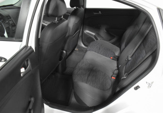 Подержанный автомобиль Hyundai Solaris Sedan 2016 года (12 фото)