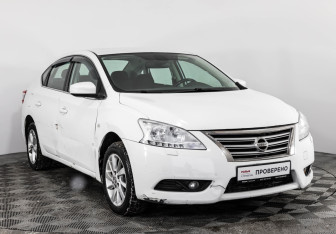 Подержанный автомобиль Nissan Sentra Sedan 2014 года (3 фото)