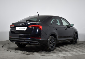 Подержанный автомобиль Skoda Rapid Liftback 2021 года (5 фото)