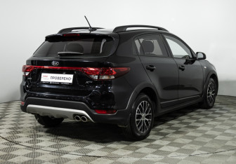 Подержанный автомобиль Kia Rio Hatchback 2017 года (5 фото)