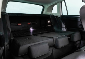 Подержанный автомобиль Volkswagen Tiguan 2017 года (25 фото)