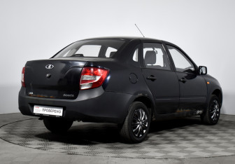 Подержанный автомобиль LADA (ВАЗ) Granta Sedan 2013 года (5 фото)