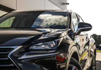 Подержанный автомобиль Lexus NX 2017 года (2 фото)