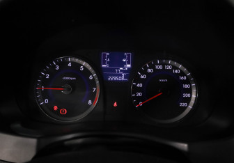 Подержанный автомобиль Hyundai Solaris Sedan 2016 года (11 фото)