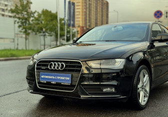 Подержанный автомобиль Audi A4 Sedan 2015 года (5 фото)