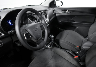 Подержанный автомобиль Hyundai Solaris Sedan 2018 года (9 фото)