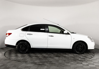 Подержанный автомобиль Nissan Almera Sedan 2015 года (4 фото)