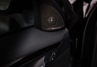 Подержанный автомобиль BMW X1 2019 года (20 фото)