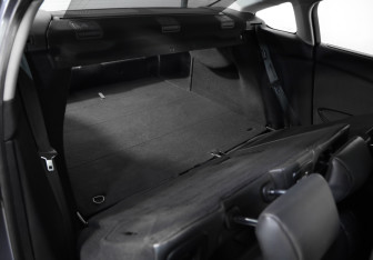 Подержанный автомобиль Citroen C5 Sedan 2010 года (24 фото)