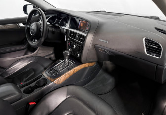Подержанный автомобиль Audi A5 Liftback 2016 года (15 фото)