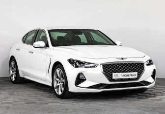 Подержанный автомобиль Genesis G70 2018 года (5 фото)