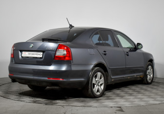 Подержанный автомобиль Skoda Octavia Liftback 2013 года (5 фото)