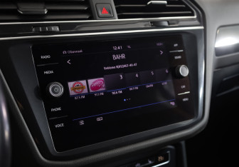 Подержанный автомобиль Volkswagen Tiguan 2019 года (16 фото)