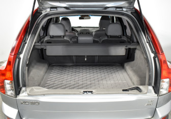 Подержанный автомобиль Volvo XC90 2009 года (18 фото)