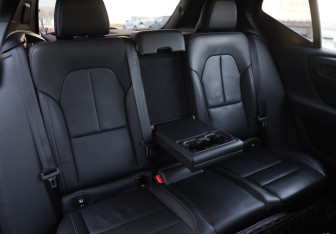 Подержанный автомобиль Volvo XC40 2019 года (26 фото)