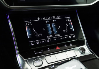 Подержанный автомобиль Audi A6 Sedan 2018 года (22 фото)