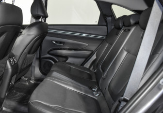 Подержанный автомобиль Hyundai Tucson 2021 года (12 фото)