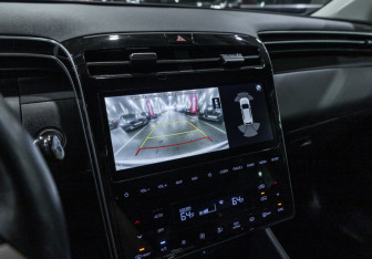 Подержанный автомобиль Hyundai Tucson 2022 года (18 фото)