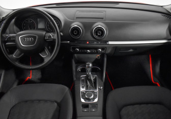 Подержанный автомобиль Audi A3 Hatchback 2013 года (13 фото)
