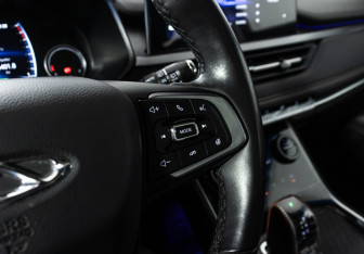 Подержанный автомобиль Chery Tiggo 8 2022 года (19 фото)