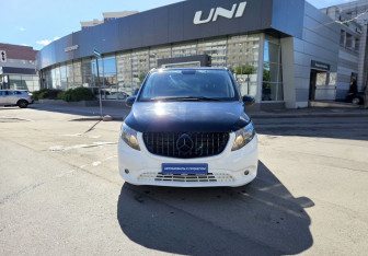 Подержанный автомобиль Mercedes-Benz Vito 2016 года (2 фото)